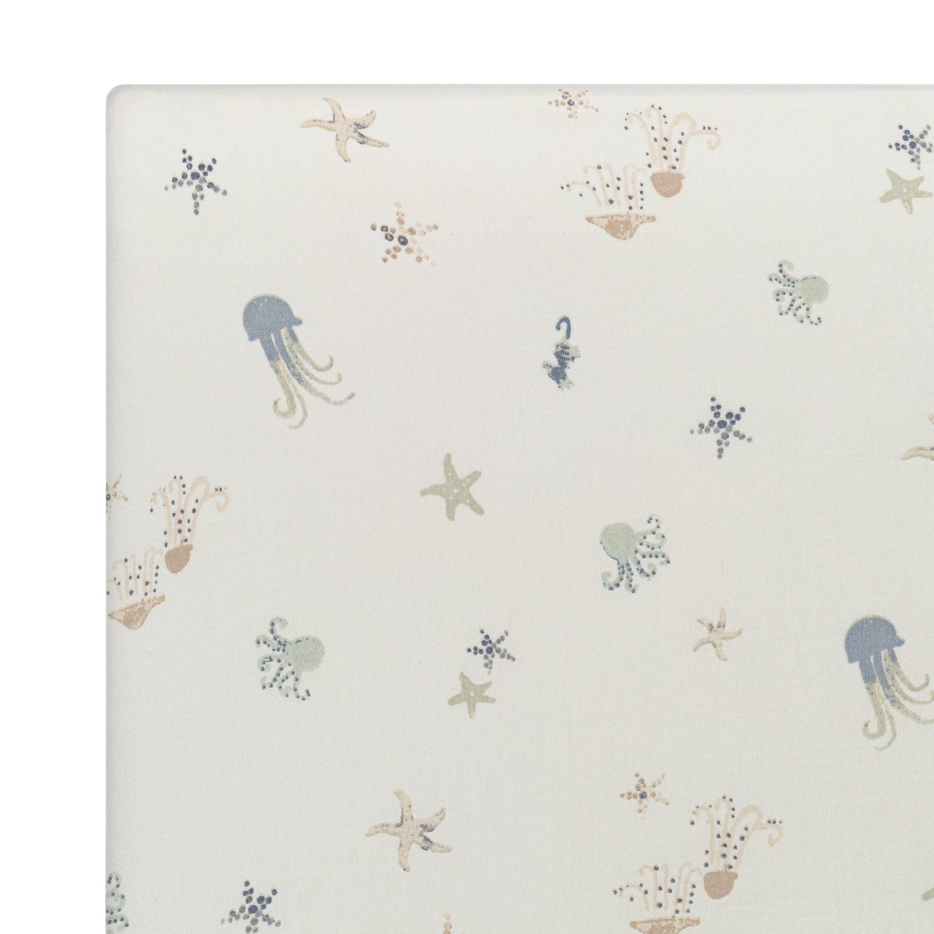 Cove Fitted Crib Sheet (Sea Life)
