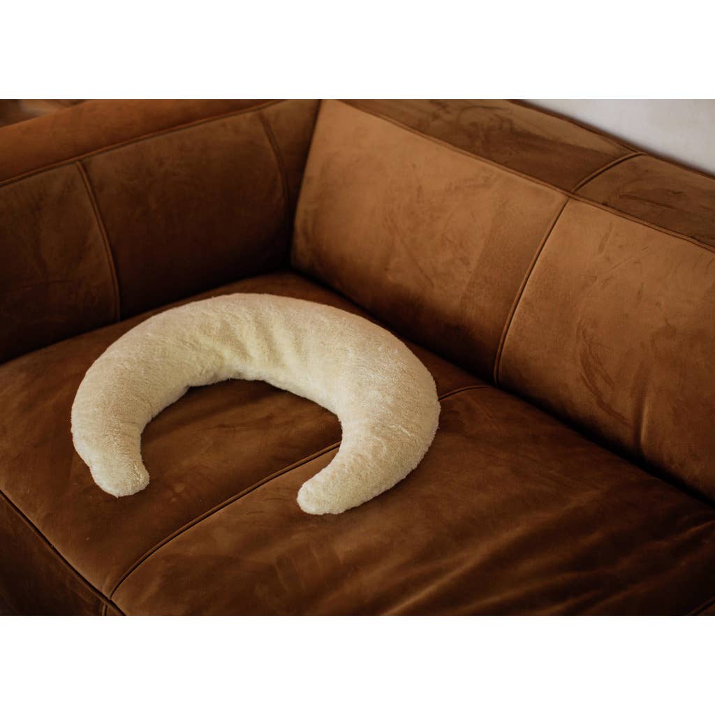 Nursing and Neck Cushion | white
