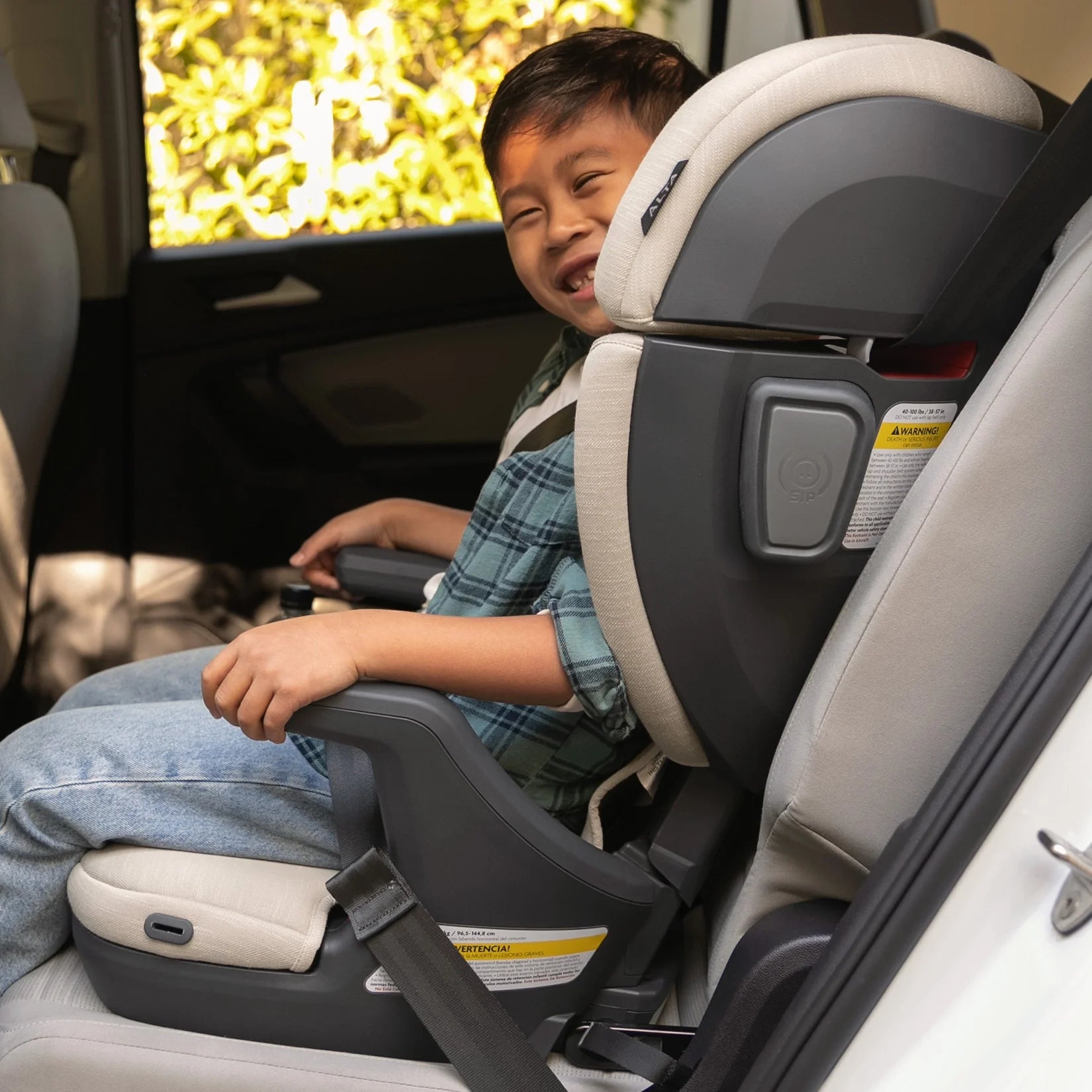 Alta V2 Booster Seat - Local Pickup