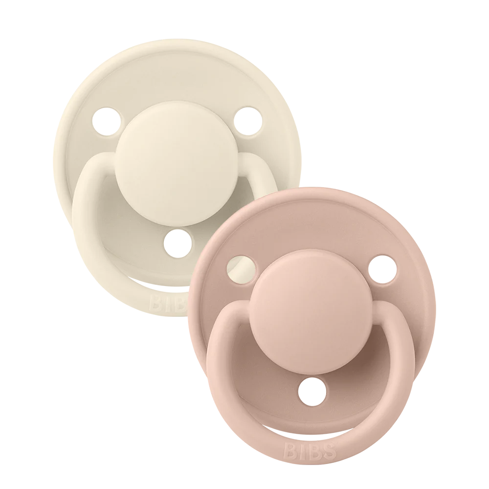 De Lux 2 Pack Pacifiers- Silicone