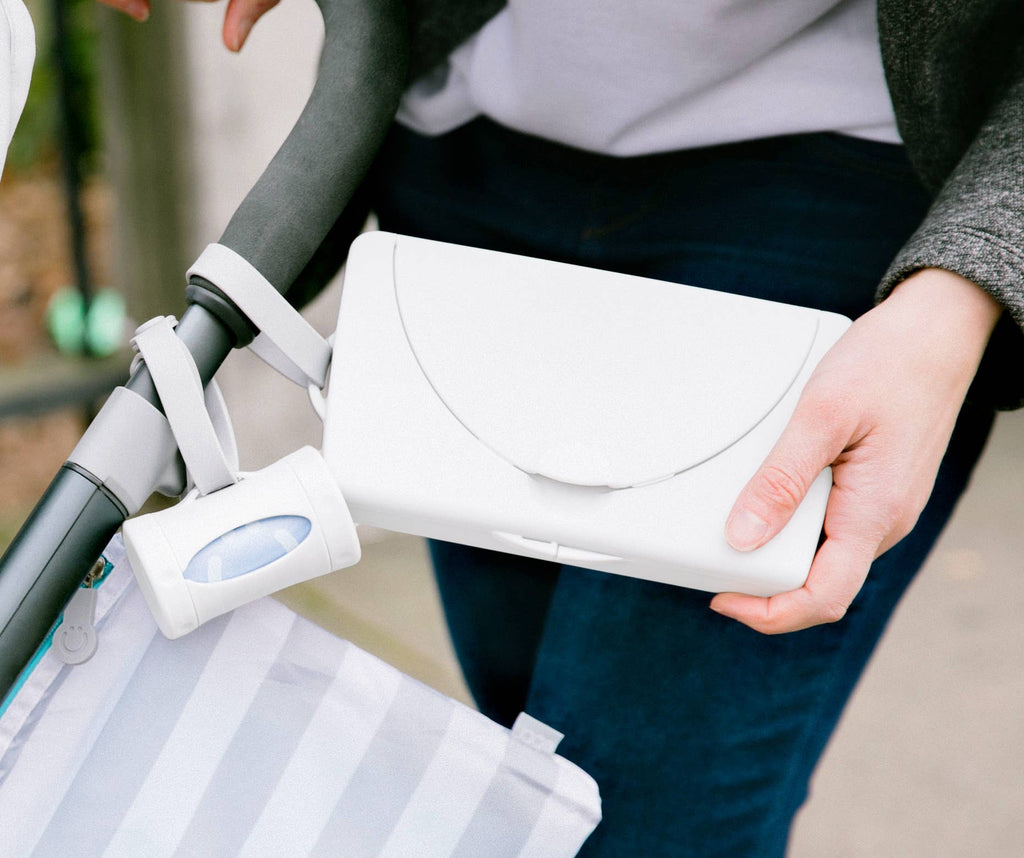 White Retractable On-the-Go Bag Dispenser