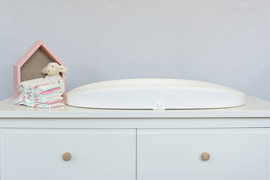 Hatch Grow Smart Changing Pad & Scale