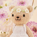 Tiny Olivia the honey bear, gives 10 meals