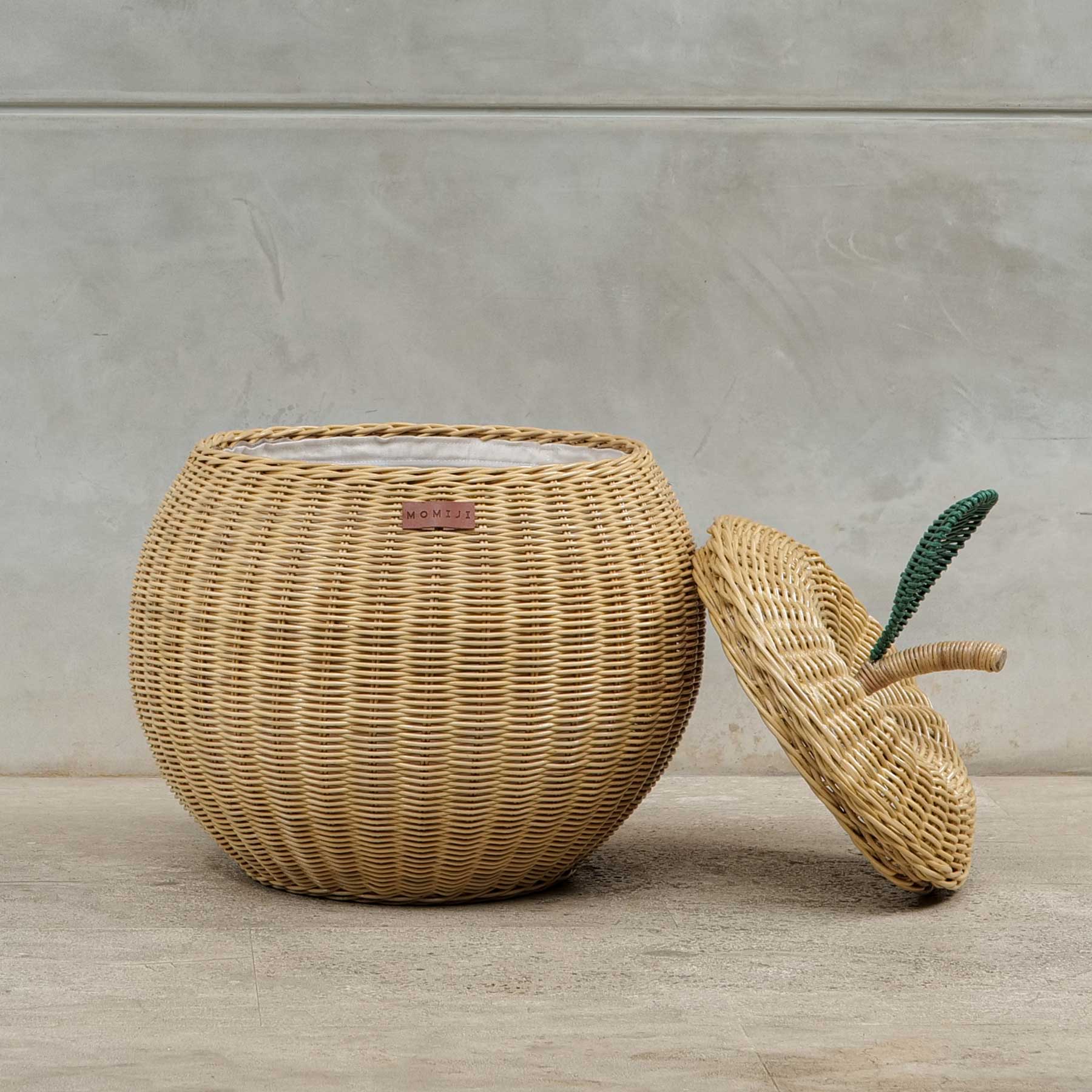 Handcrafted - Apple Basket (Natural) Medium - Rattan Wicker