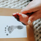 My Foot Book: Foot Prints Through the First Year