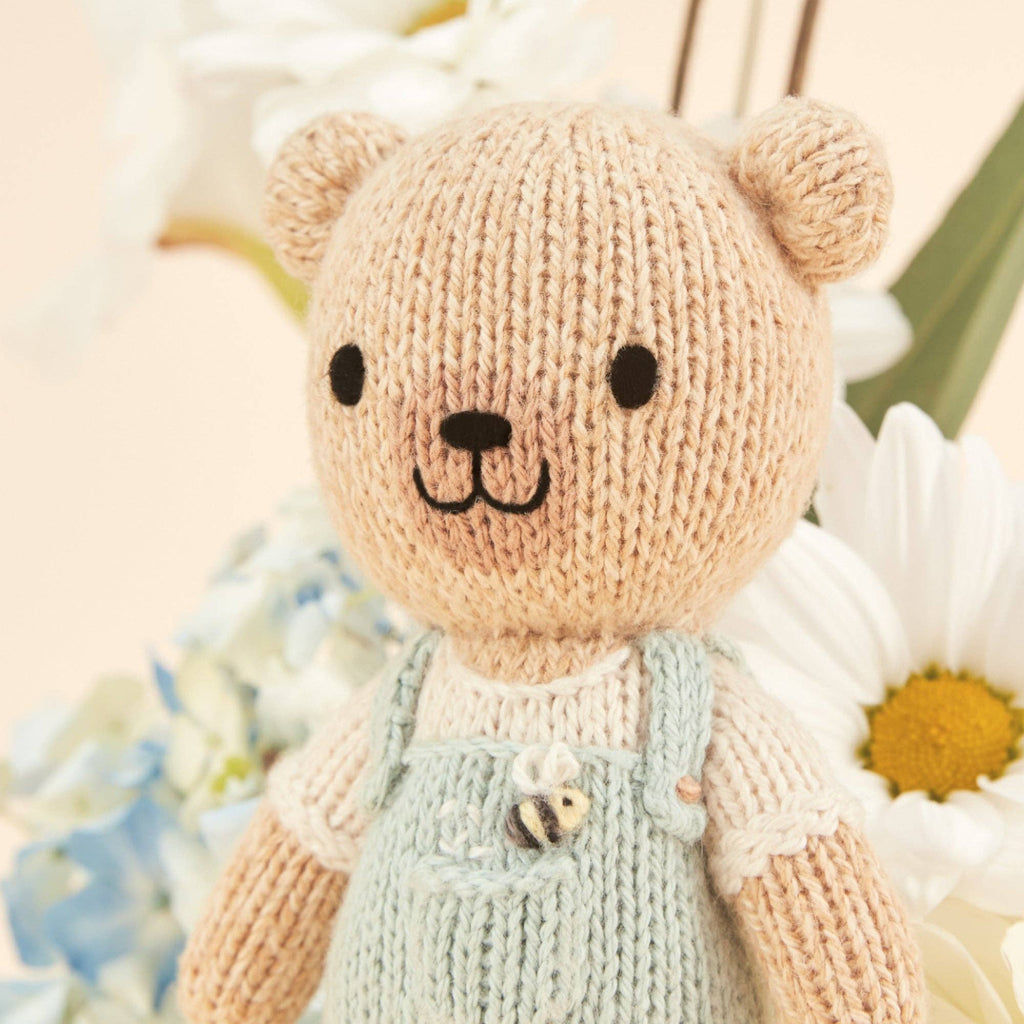 Tiny Charlie the honey bear, gives 10 meals