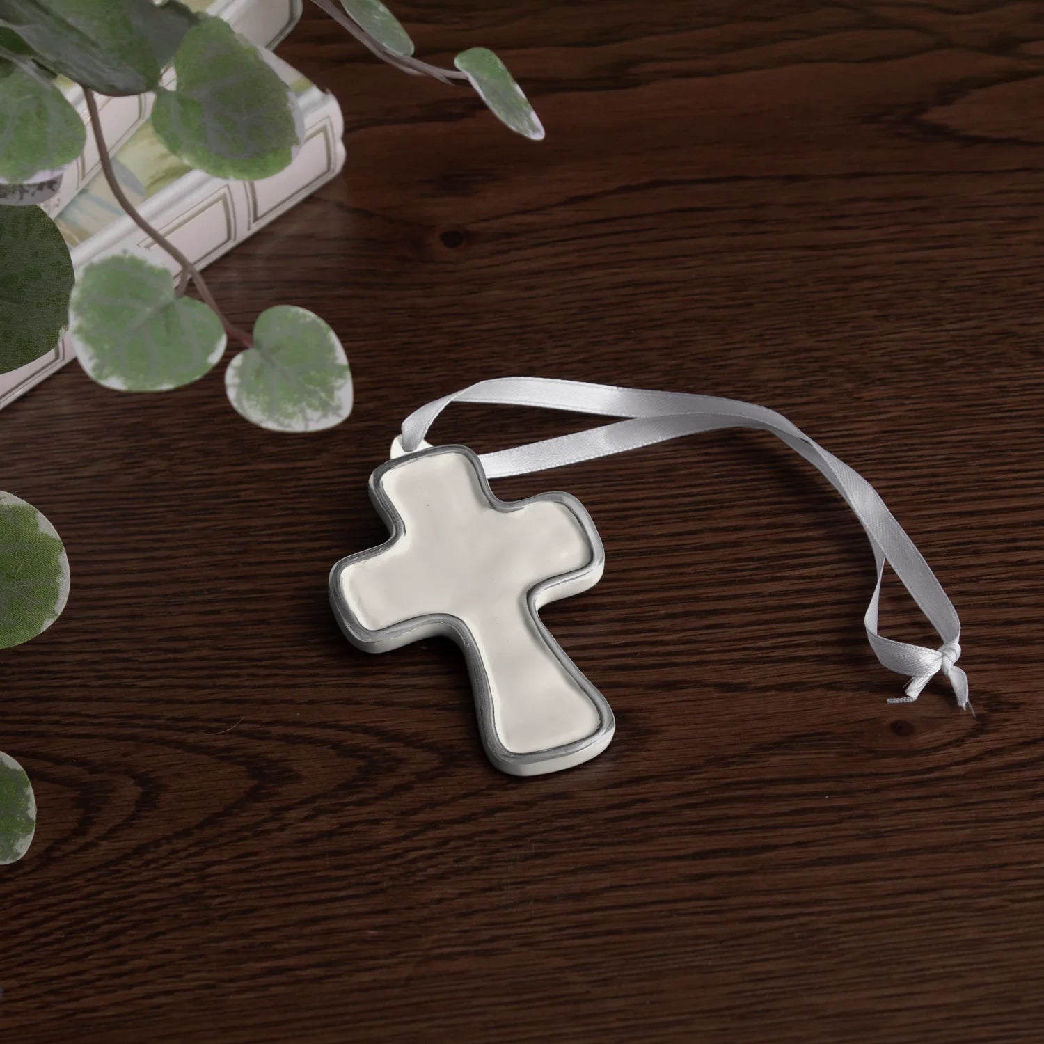 ENCANTO Athens Cross Ornament