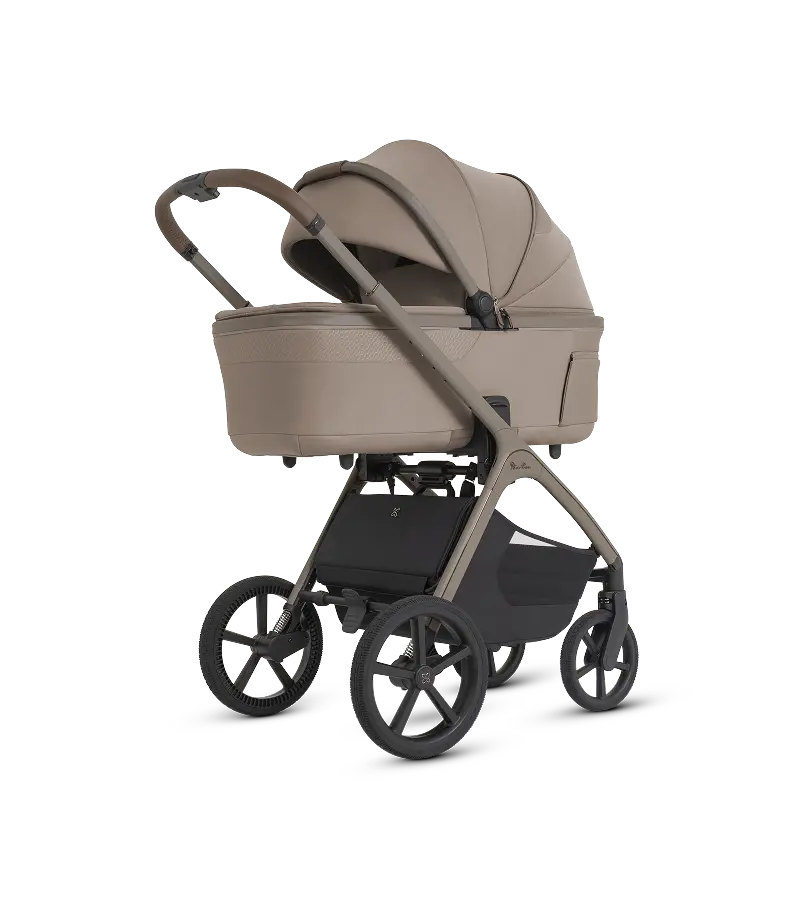 Silver Cross Cove 2 Compact Bassinet- Free Shipping