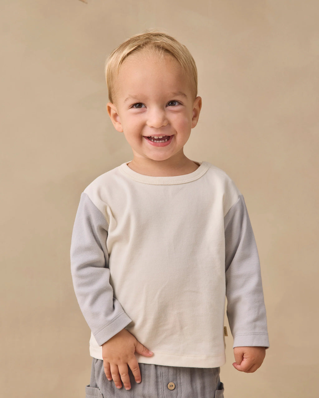 Long Sleeve Raglan Tee Cloud