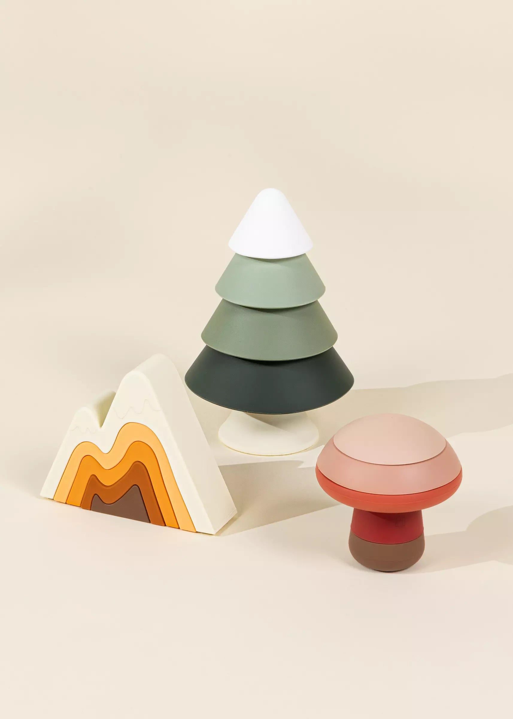 Silicone Stackable Forest Set (16 Pieces)