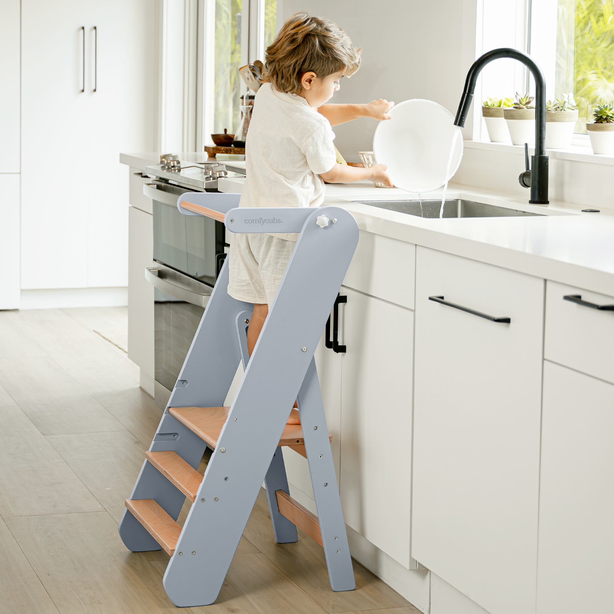 Kids Step Stool for Ages 3+ by Comfy Cubs