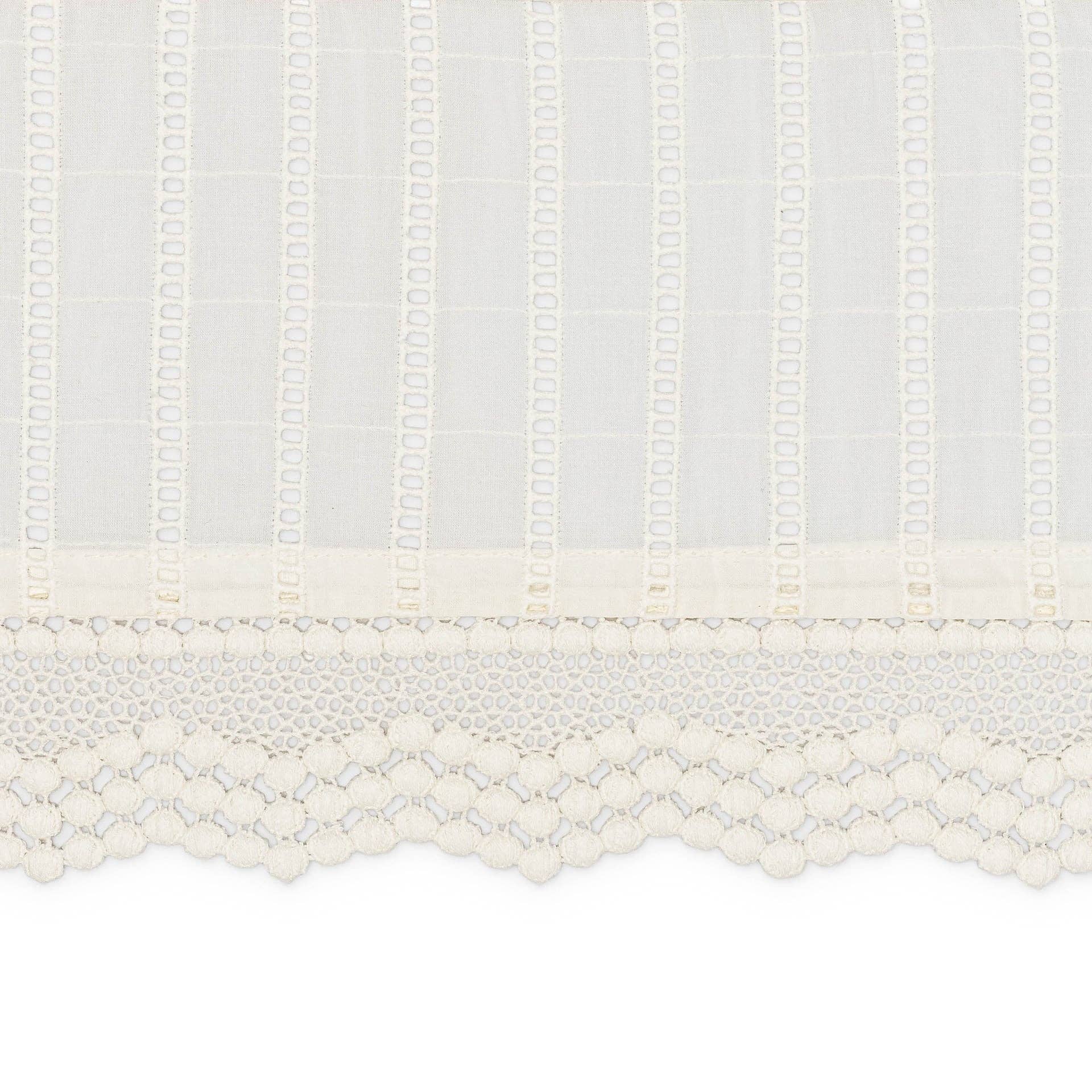 Off-White Lace Scallop Crib Skirt
