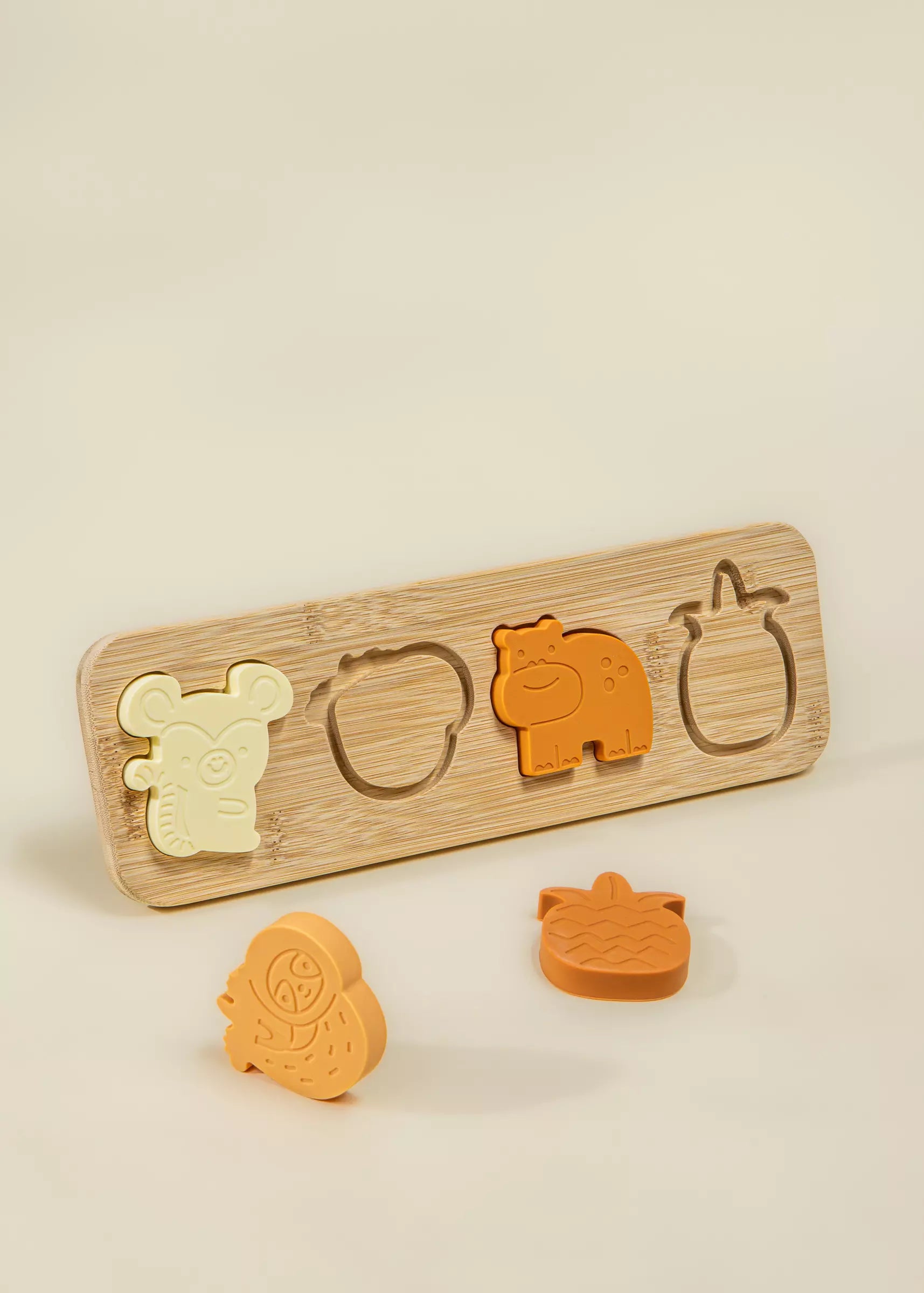 Silicone Puzzle on Wooden Plate- Jungle