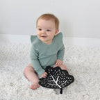 Leaf Crinkle - Organic Fabric Baby Crinkle Paper Toy