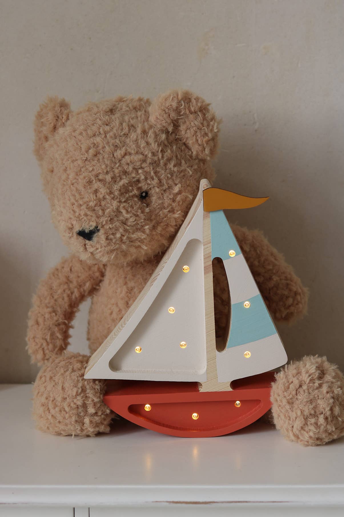 Little Lights Mini Sailboat Lamp